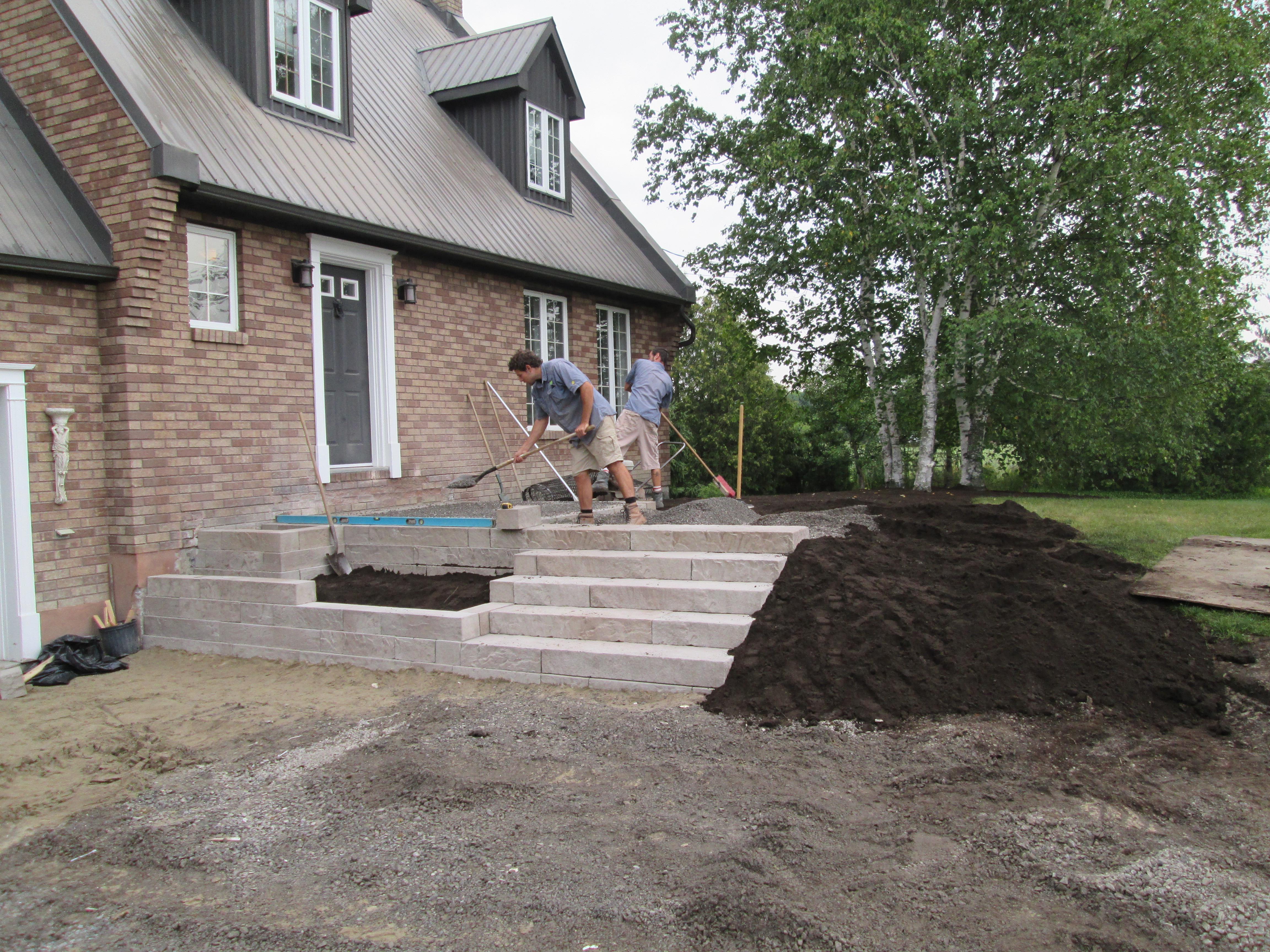 Image 6 : les marches prennent forme